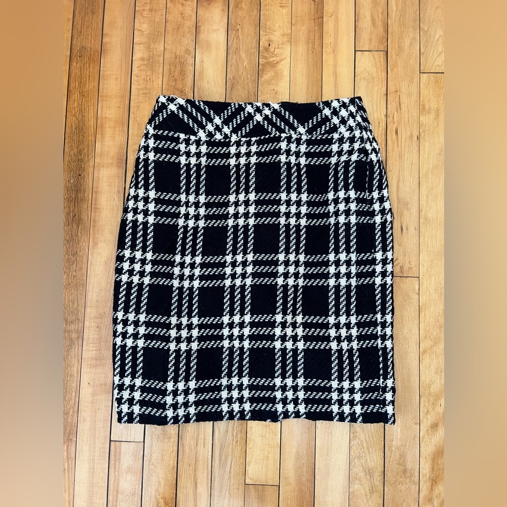 Villager Houndstooth Black And White Print Skirt Petite 10P